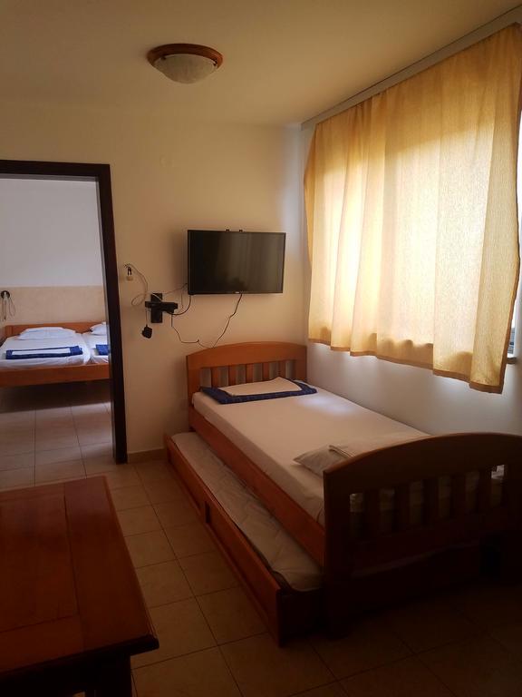 Vlsb Apartments Petrovac Eksteriør bilde